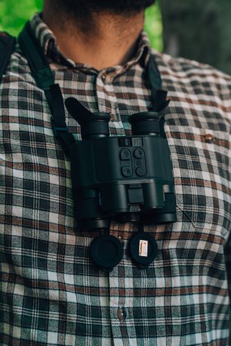 Pard Osprey 4K multispektrális keresőtávcső + IR1 940 fényvető